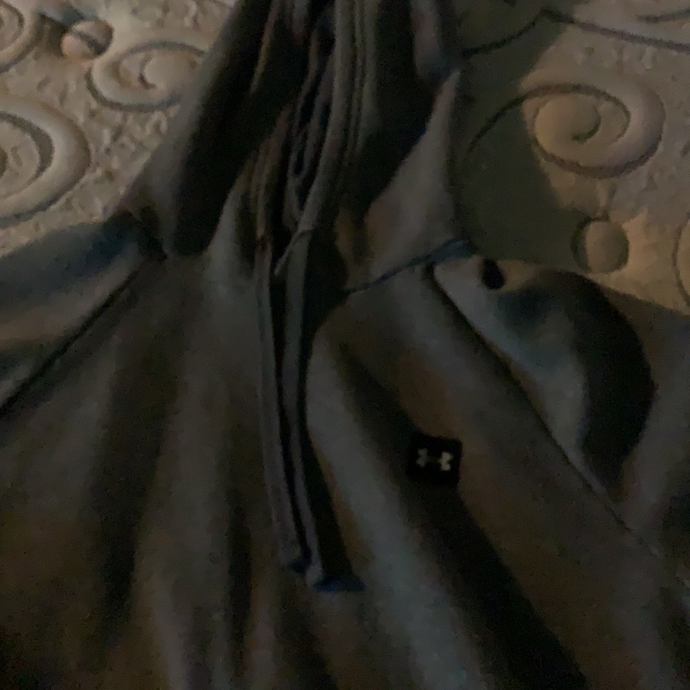 Black under armour sweater